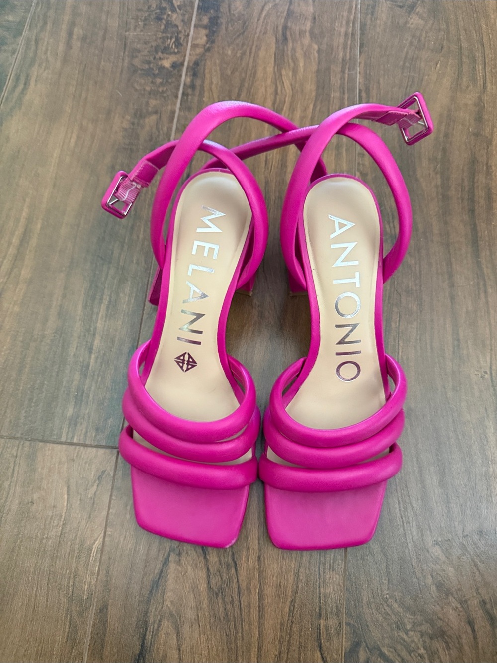 ANTONIO MELANI Fuchsia Strappy Square-Toe Block Heels